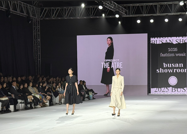 여성복 브랜드 디아트레, 상하이 모드 전시회 이어 부산 패션위크 참가 27-Image